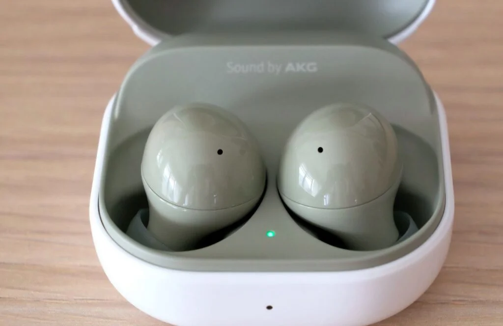 Galaxy Buds 2 Review: most effective noise cancelling earbuds.